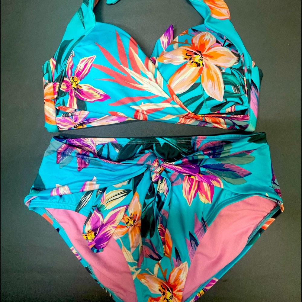 Flora bathing suit